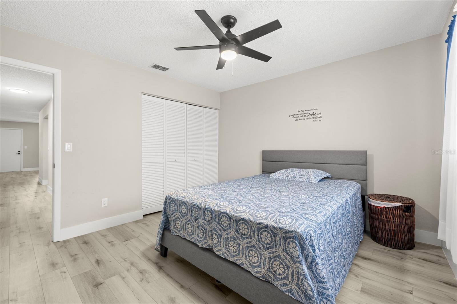 Image 14 of 30 For 13250 Ridge Road 4b3