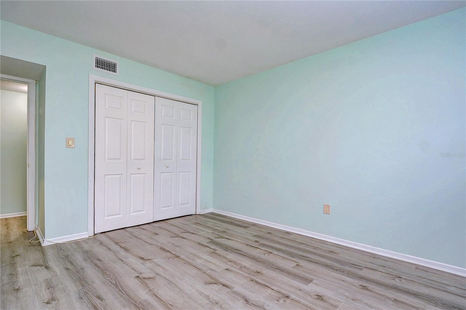 Image 19 of 35 For 1515 Bayshore Boulevard 18