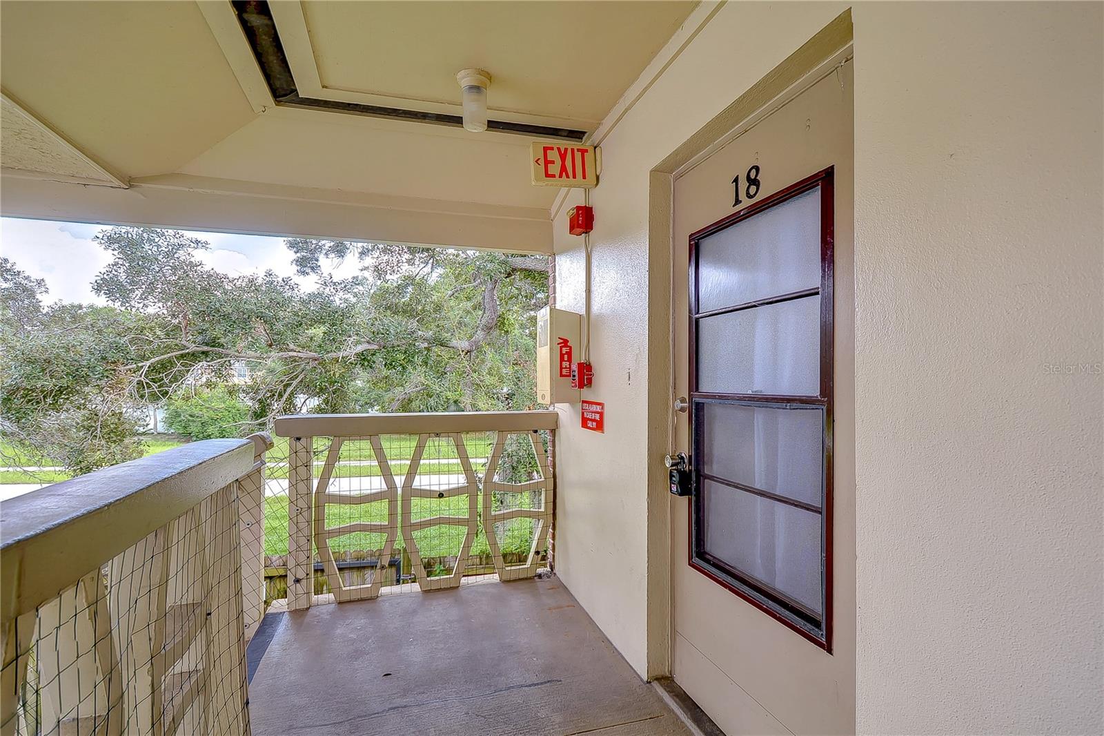 Image 4 of 35 For 1515 Bayshore Boulevard 18