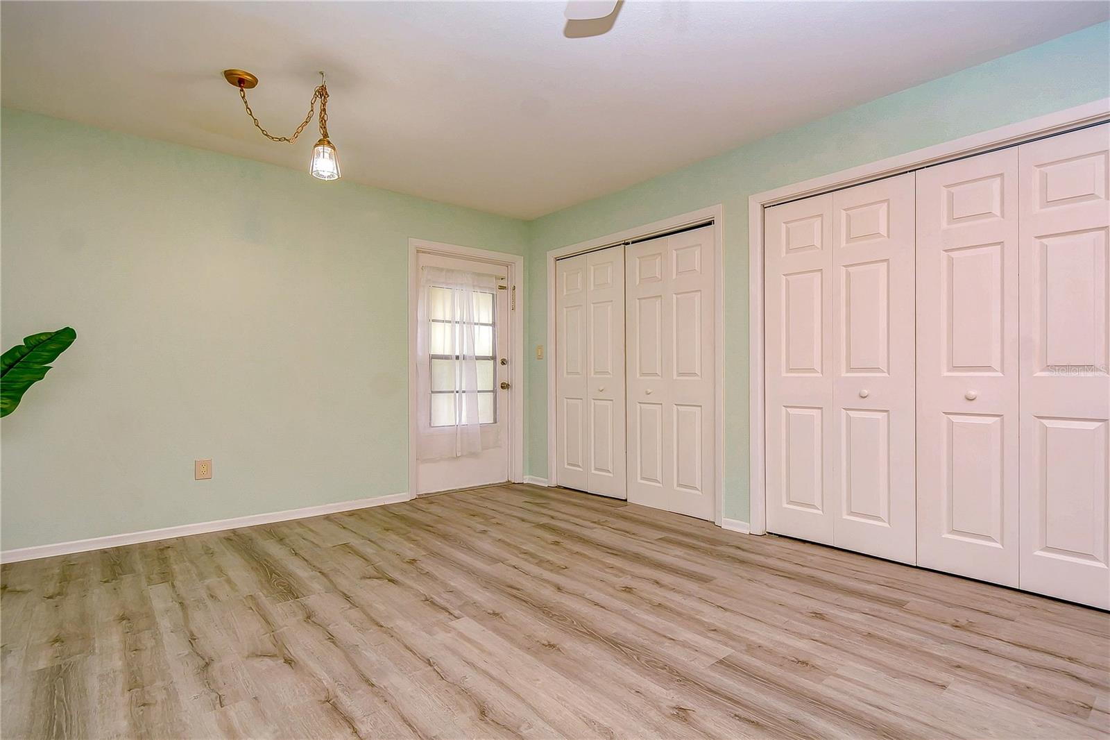 Image 5 of 35 For 1515 Bayshore Boulevard 18
