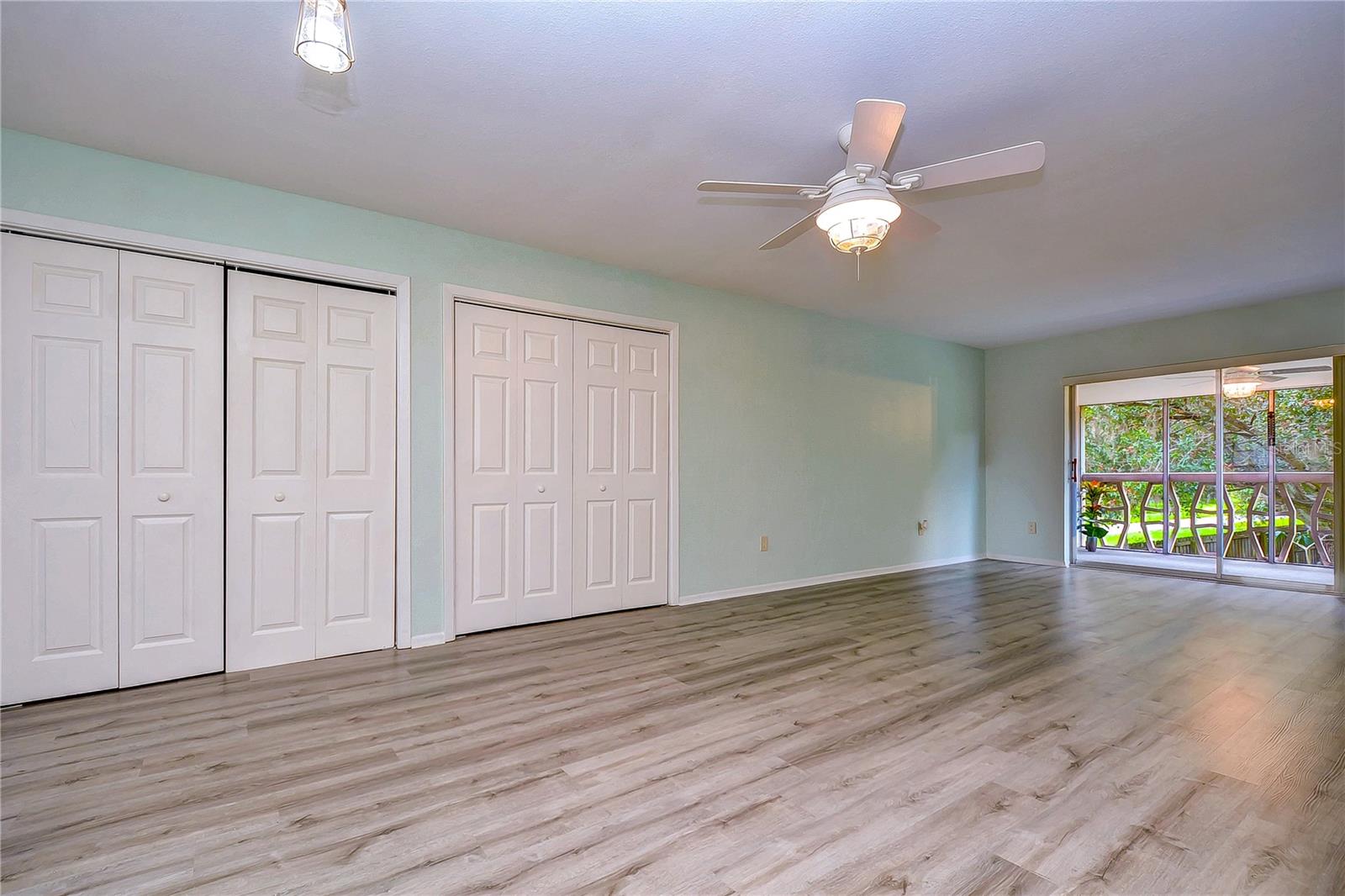 Image 9 of 35 For 1515 Bayshore Boulevard 18