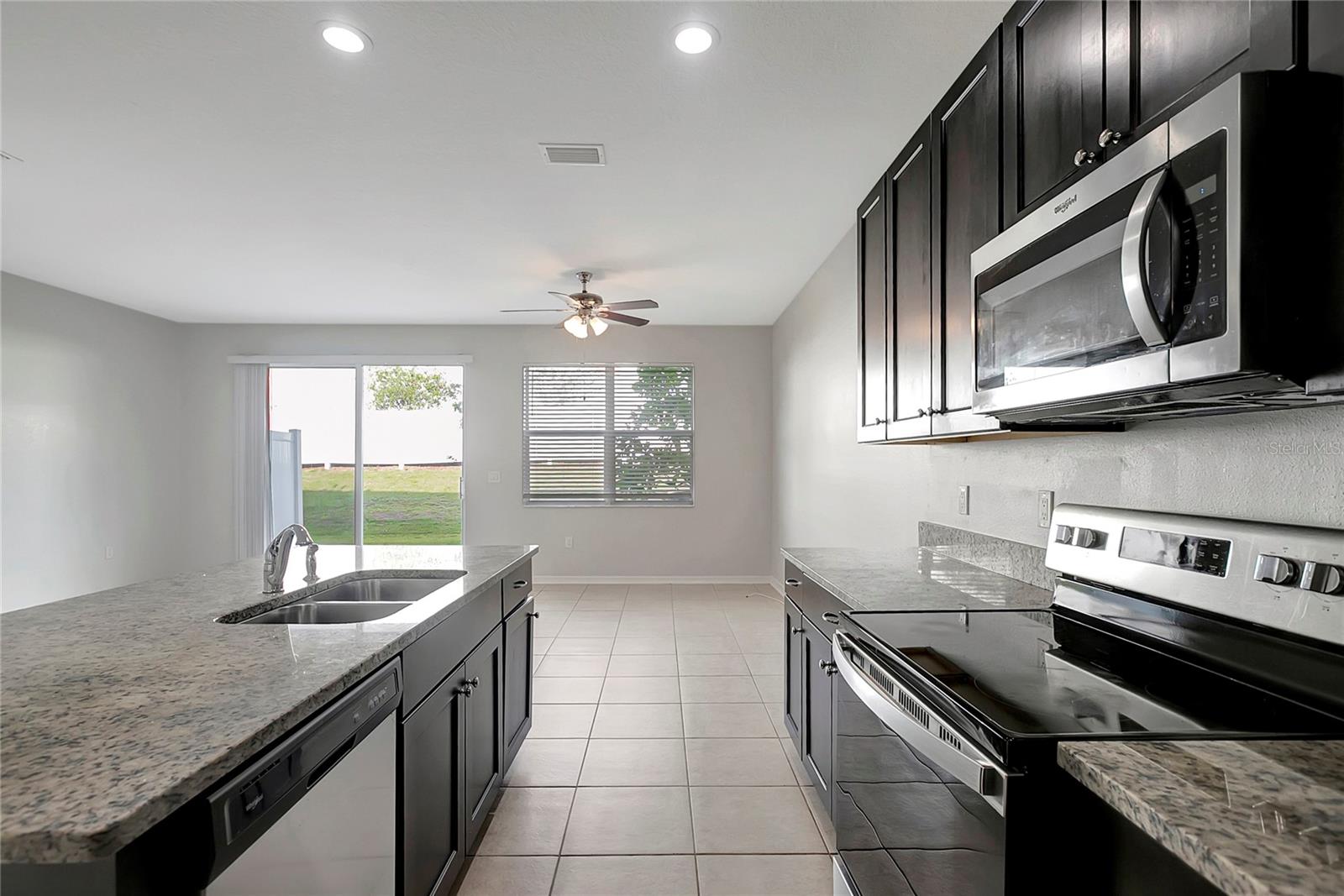 Image 16 of 45 For 6306 Tillandsia Place