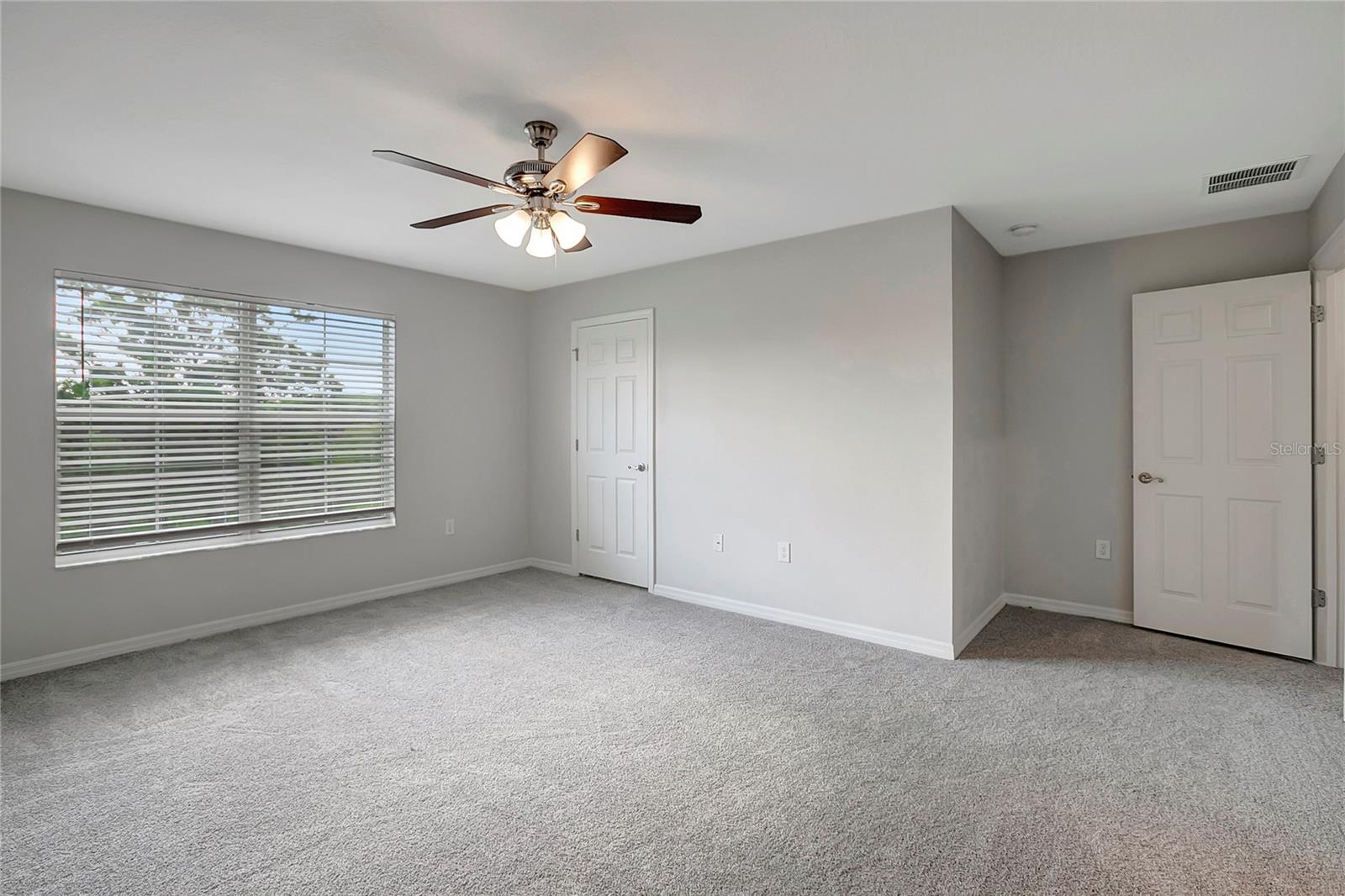 Image 27 of 45 For 6306 Tillandsia Place