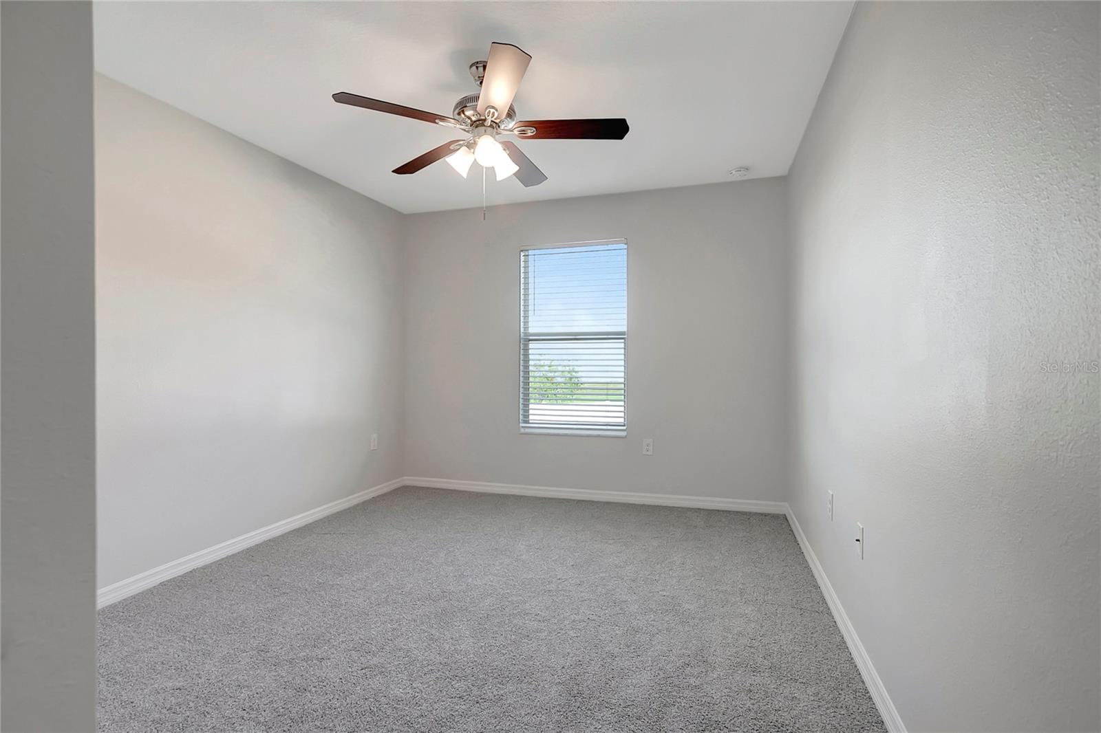 Image 38 of 45 For 6306 Tillandsia Place