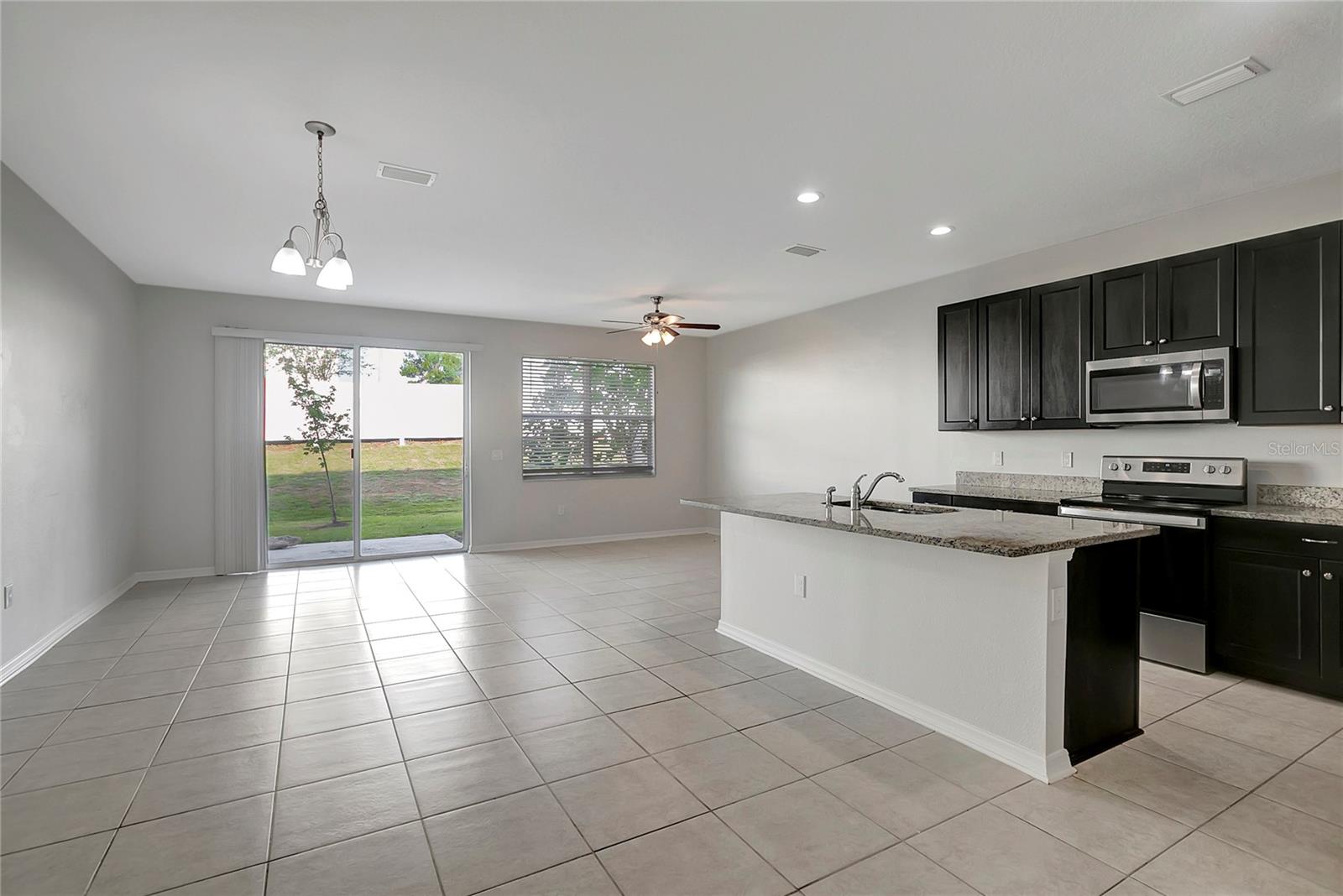 Image 8 of 45 For 6306 Tillandsia Place