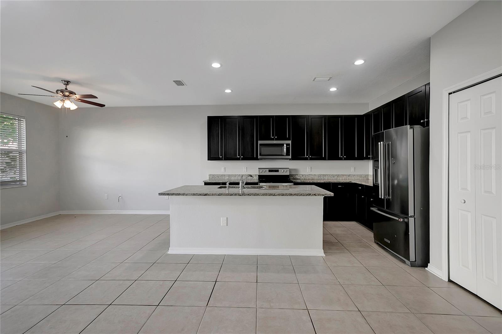Image 9 of 45 For 6306 Tillandsia Place