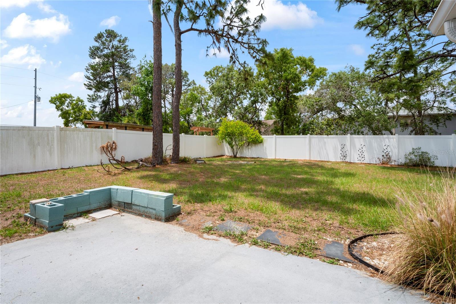 Image 40 of 42 For 3353 Montano Avenue