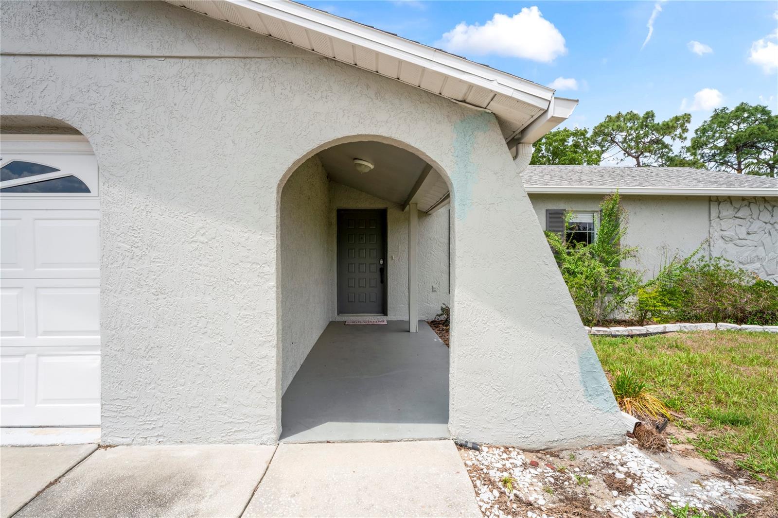 Image 6 of 42 For 3353 Montano Avenue