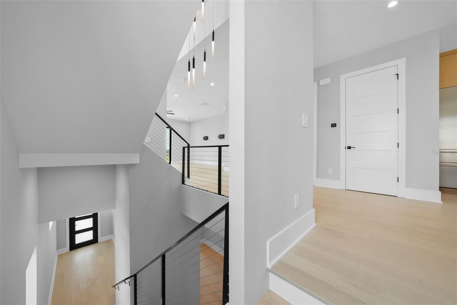 Image 31 of 100 For 501 Ross Avenue 2