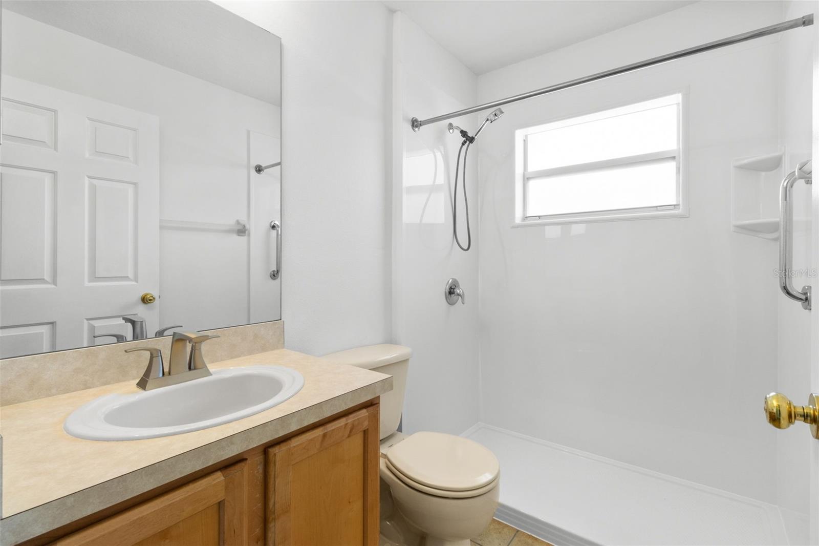 Image 21 of 46 For 25830 Crippen Drive