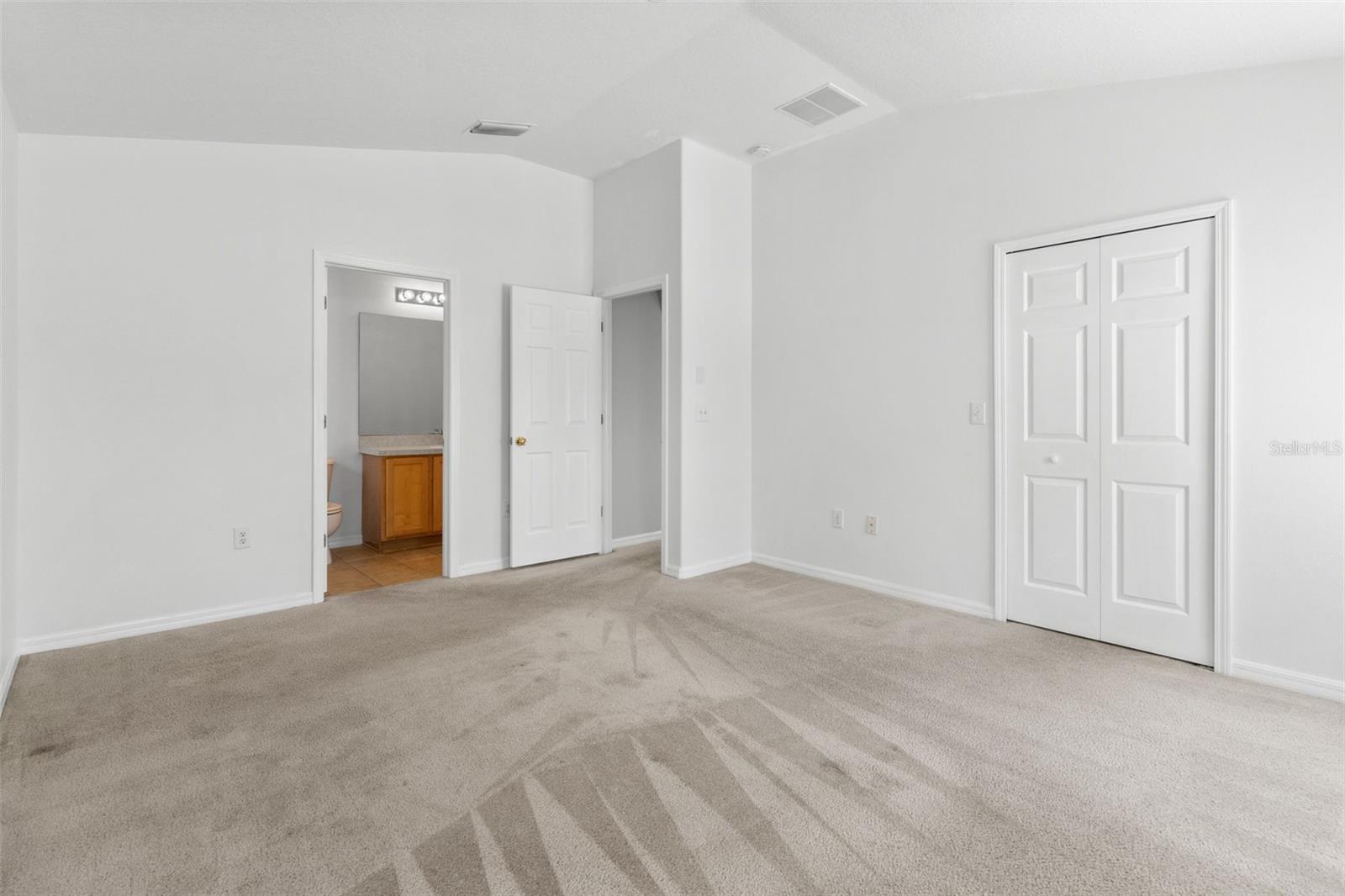 Image 24 of 46 For 25830 Crippen Drive
