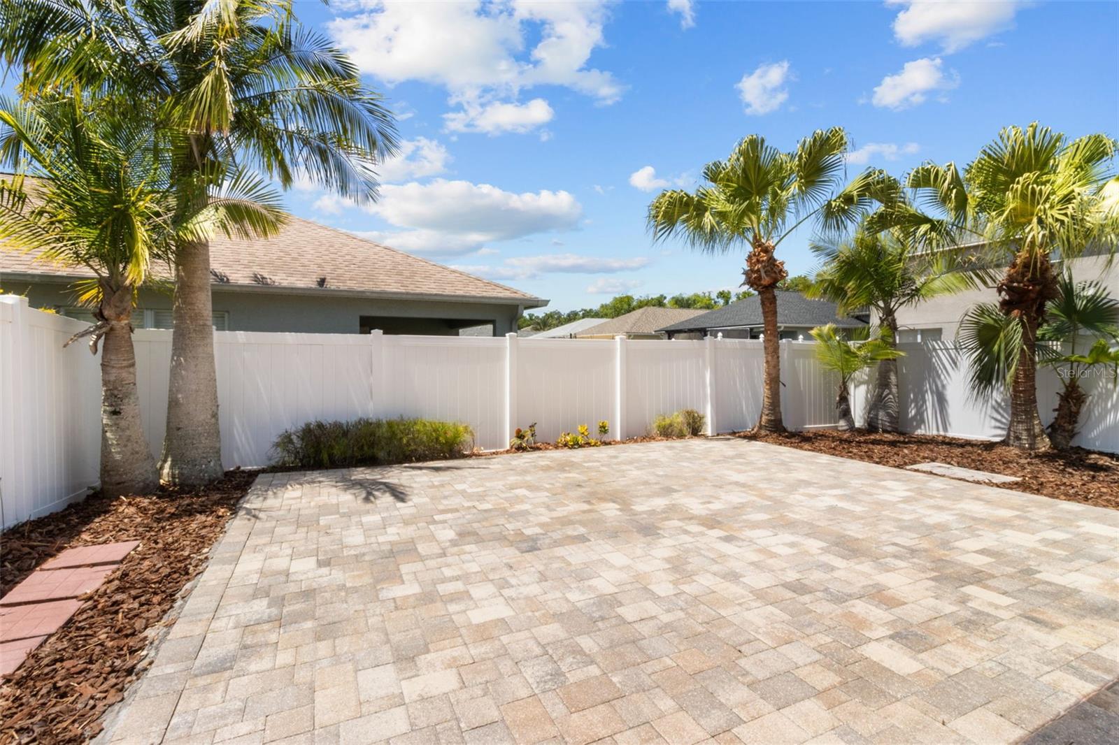 Image 5 of 46 For 25830 Crippen Drive