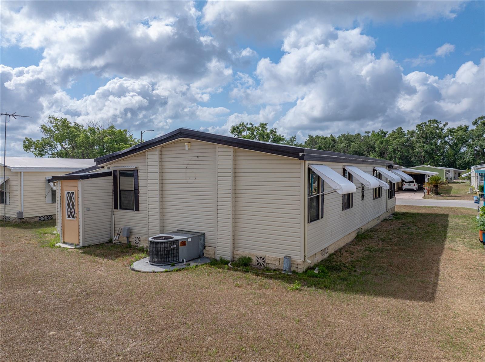 Image 34 of 43 For 35051 Colony Hills Drive