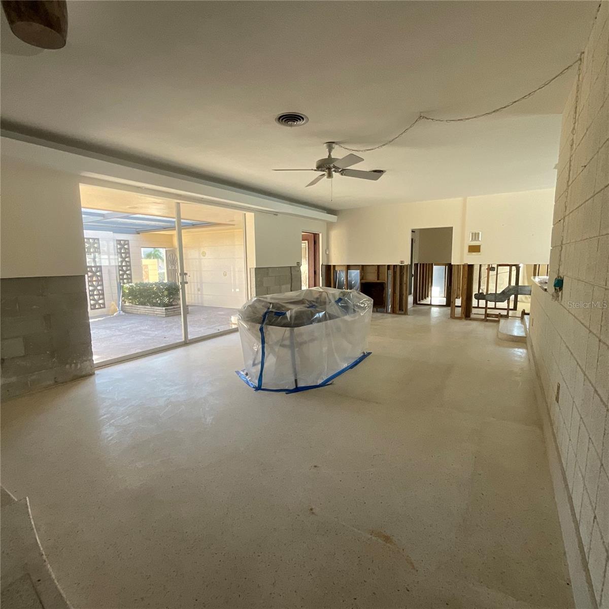 Image 14 of 20 For 2015 Dolphin Boulevard S