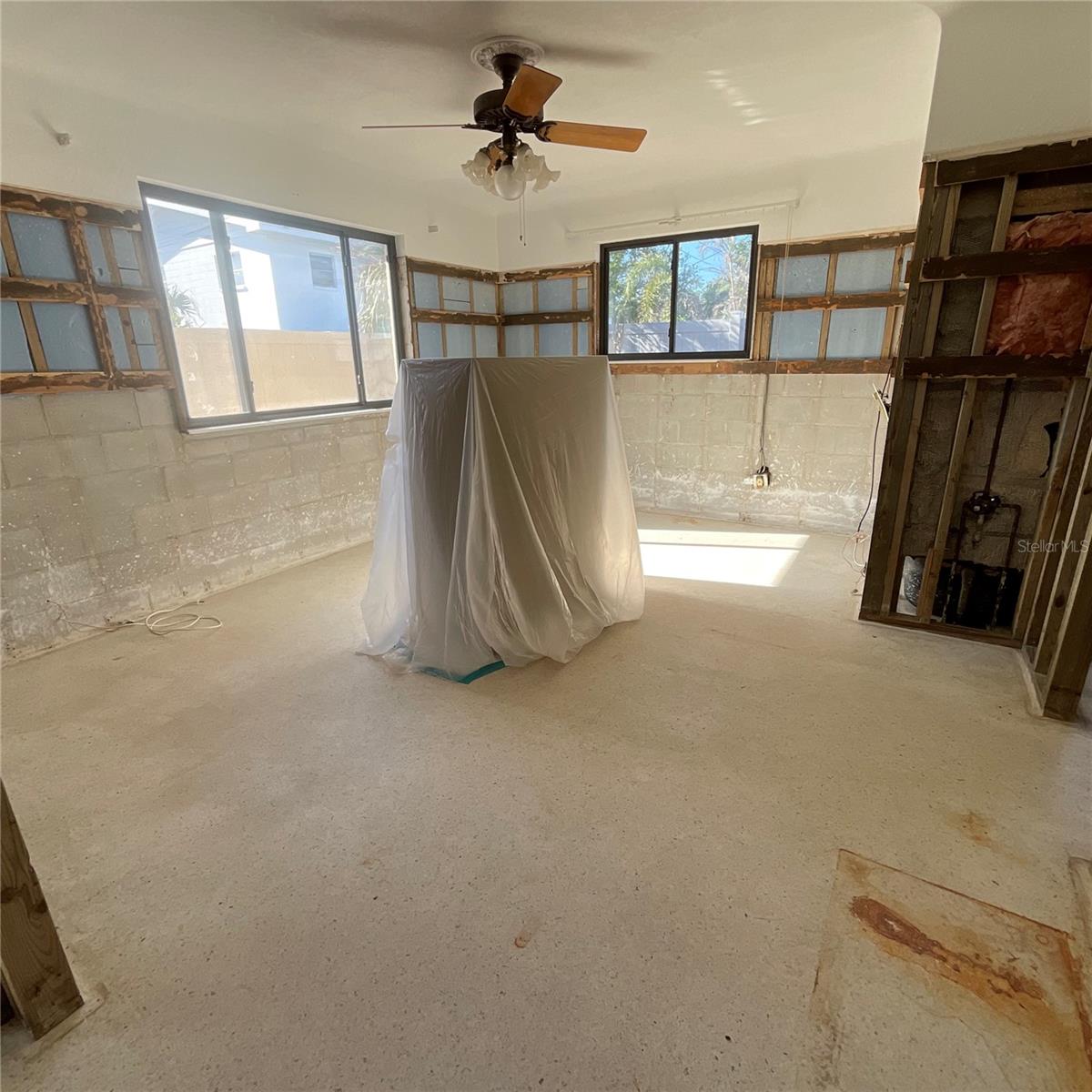 Image 15 of 20 For 2015 Dolphin Boulevard S