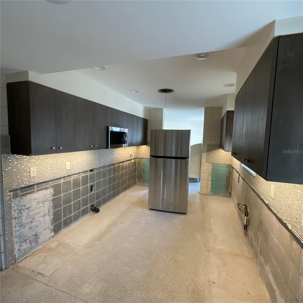 Image 6 of 20 For 2015 Dolphin Boulevard S