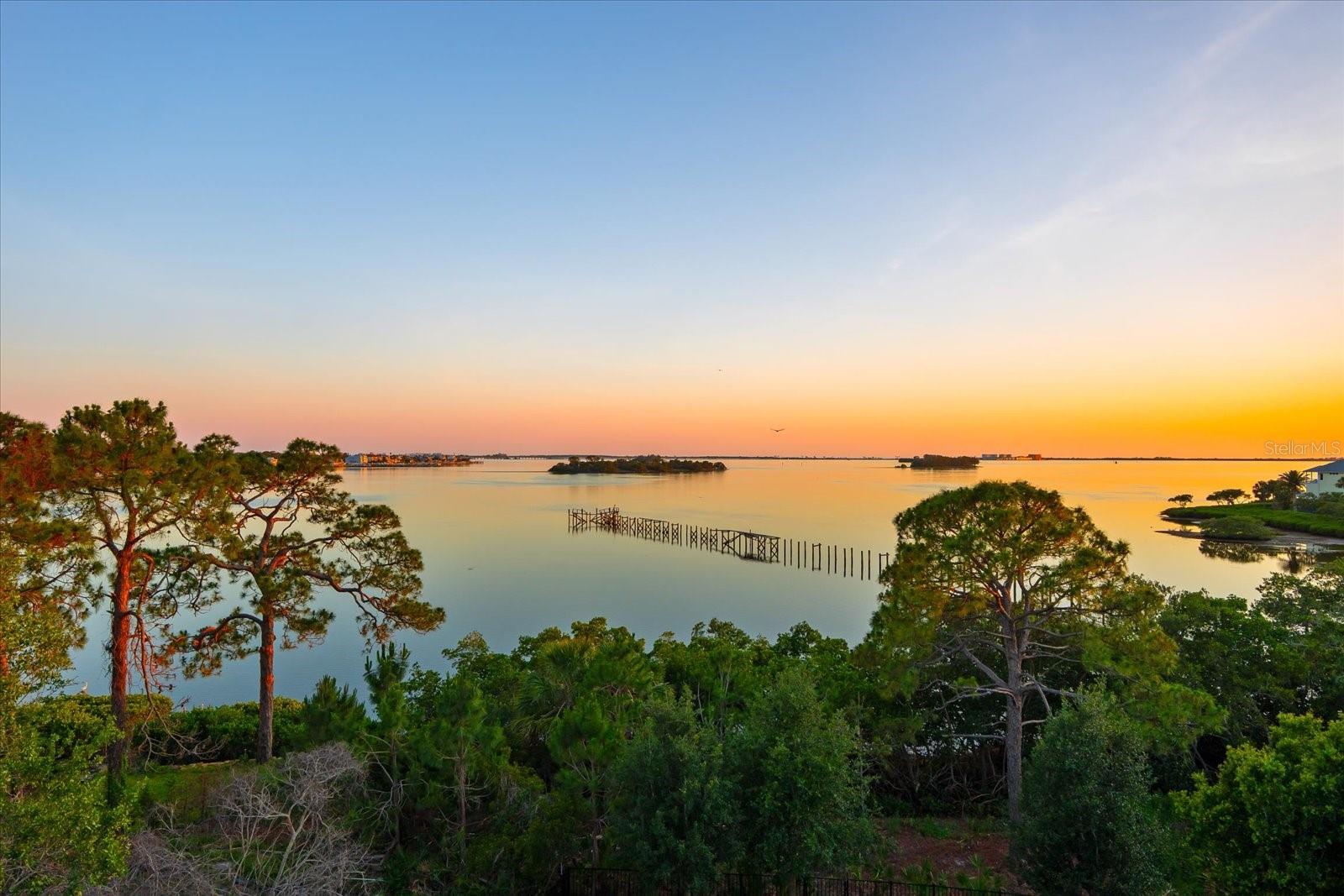 Image 2 of 73 For 885 Seaview Circle #20