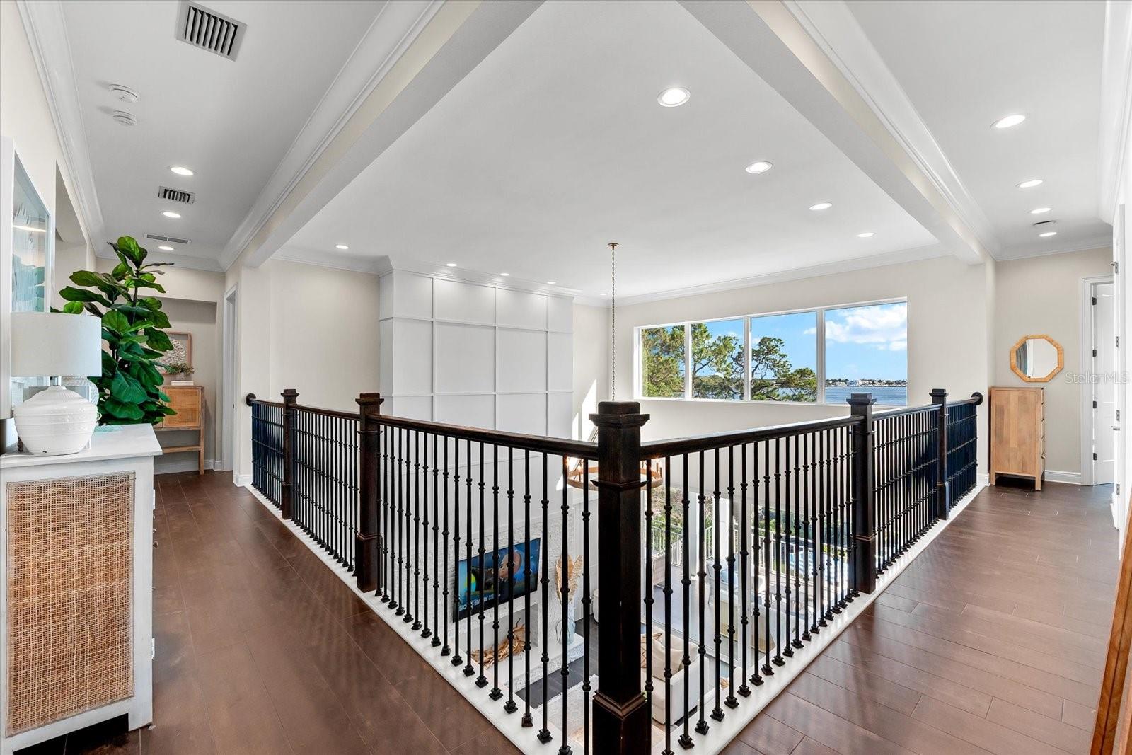 Image 37 of 73 For 885 Seaview Circle #20