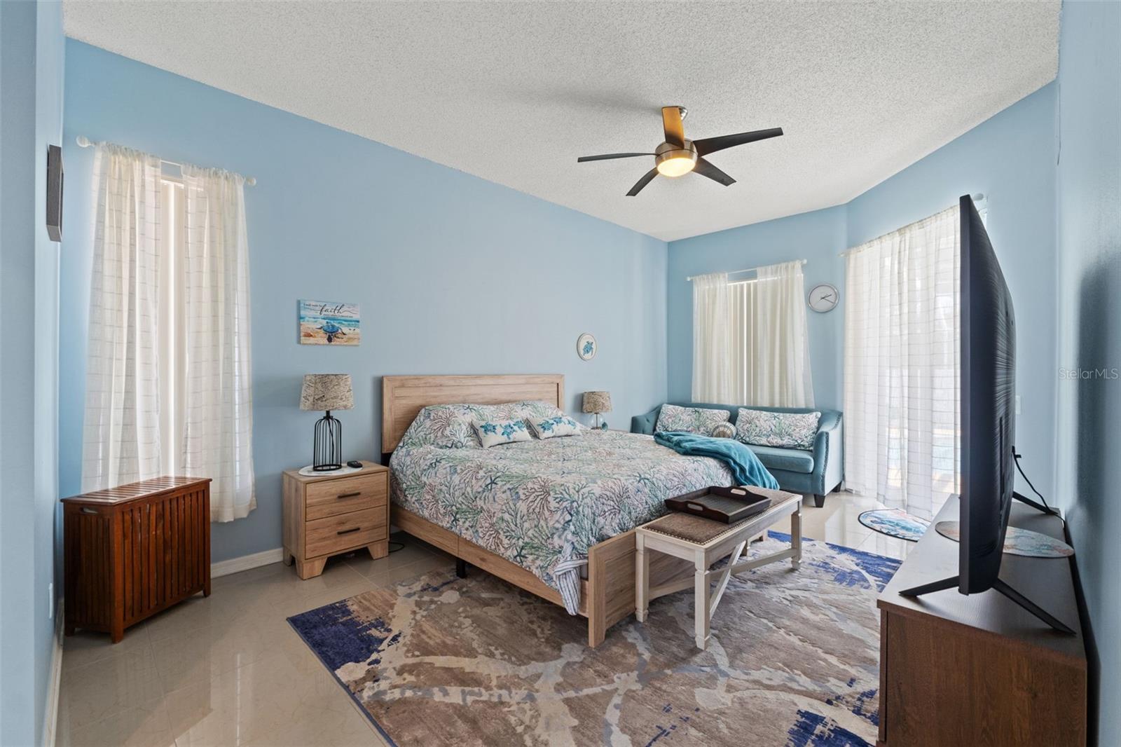 Image 22 of 43 For 15428 Atwater Drive