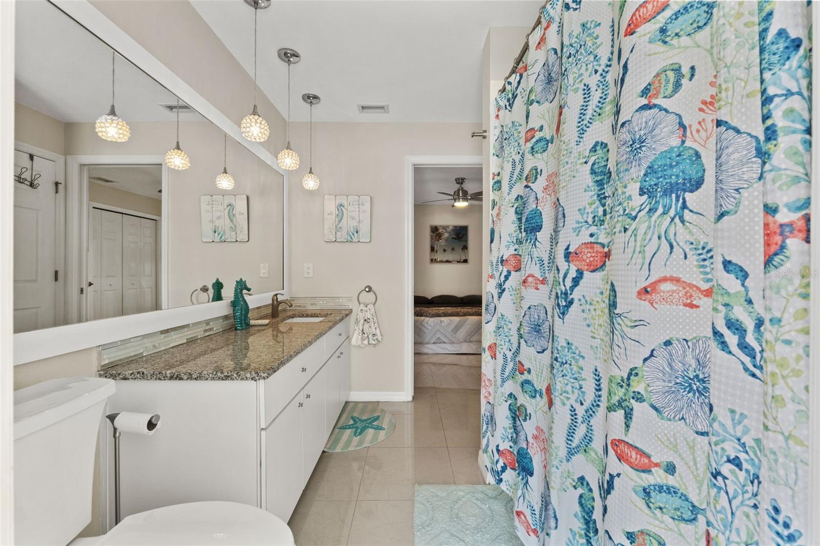 Image 32 of 43 For 15428 Atwater Drive