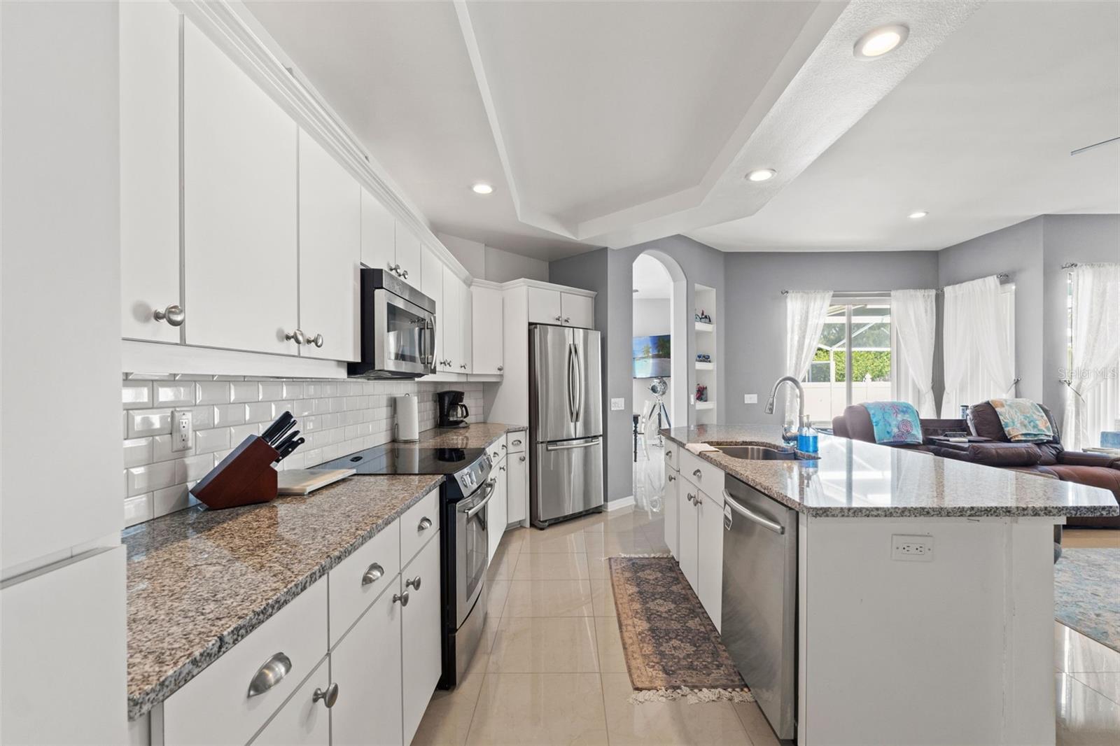 Image 4 of 43 For 15428 Atwater Drive
