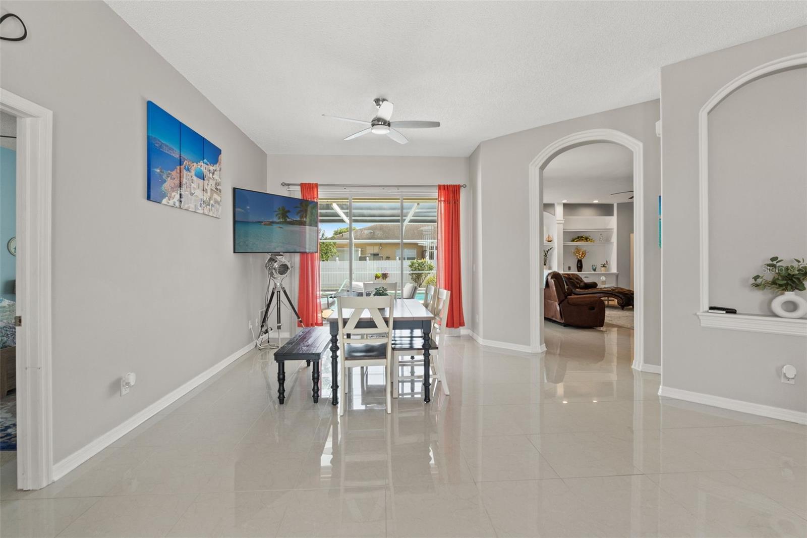 Image 9 of 43 For 15428 Atwater Drive