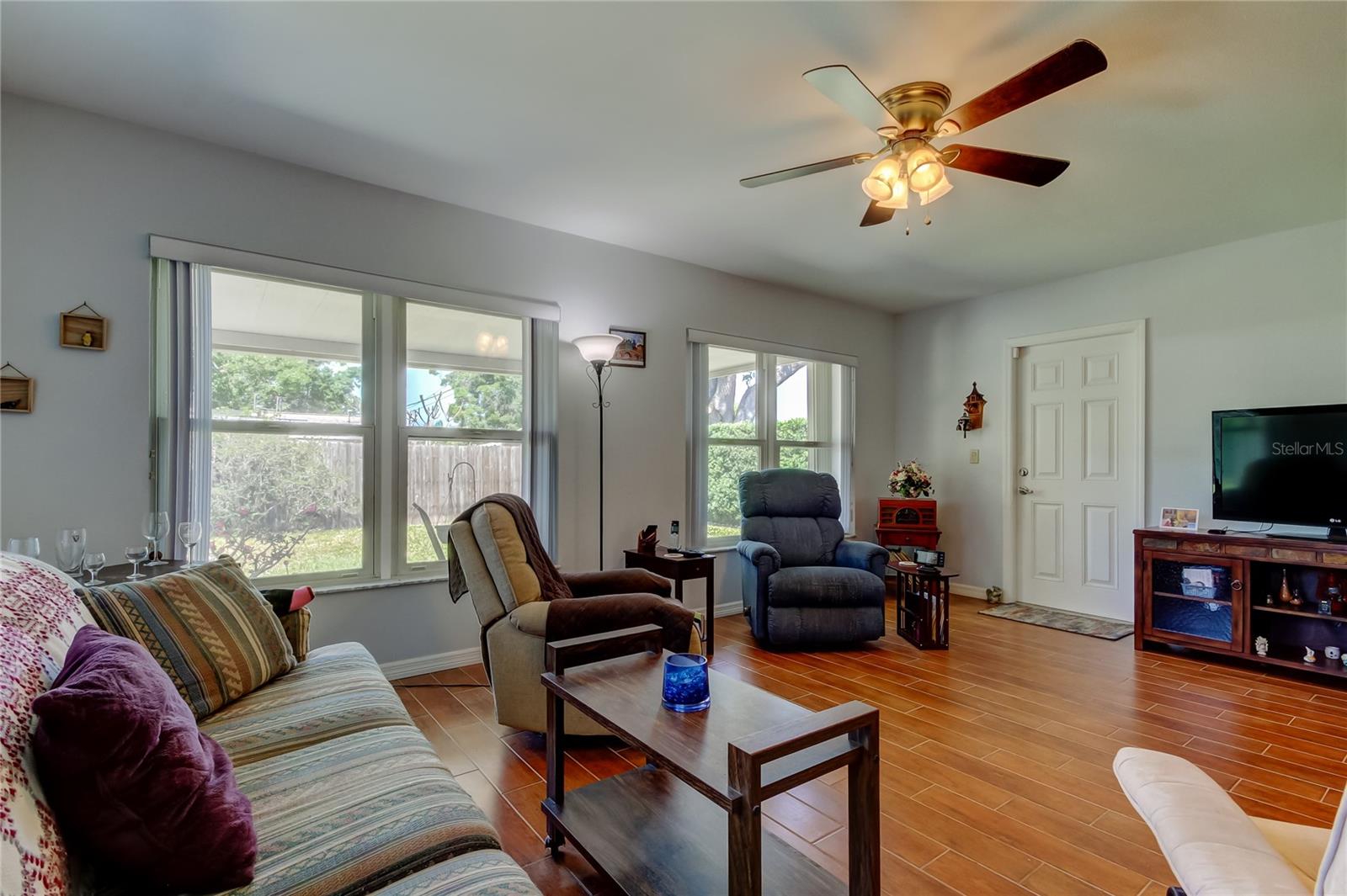 Image 29 of 41 For 2800 54th Street N