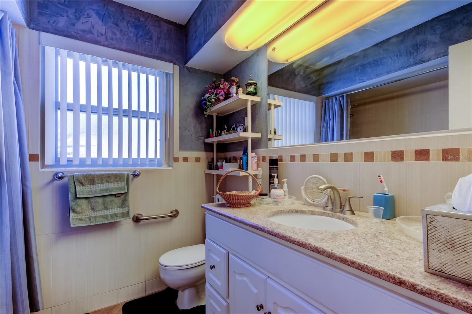 Image 32 of 41 For 2800 54th Street N