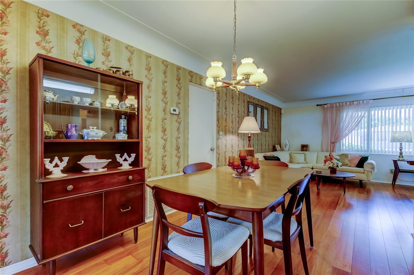 Image 9 of 41 For 2800 54th Street N