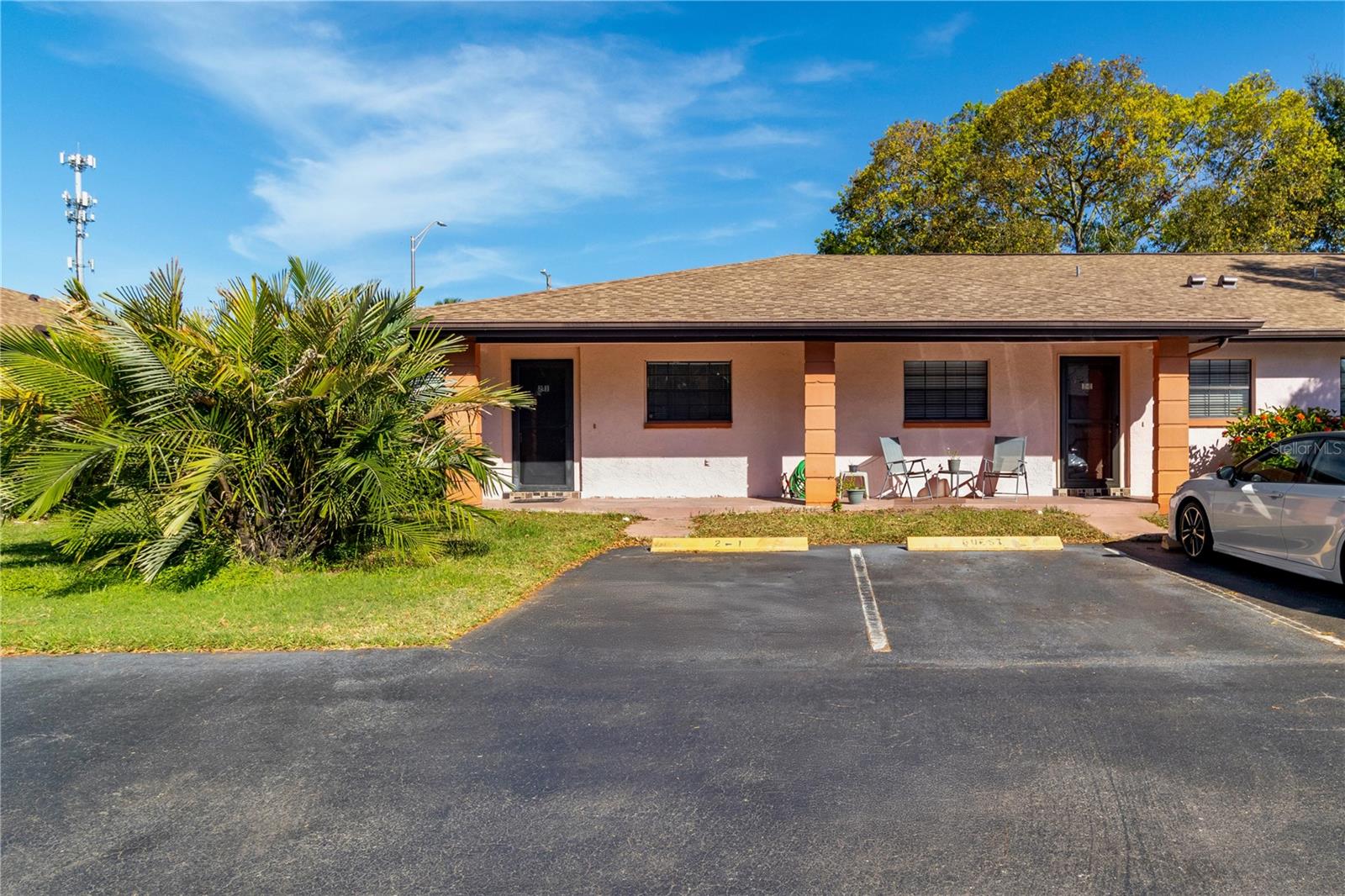 Image 21 of 25 For 13250 Ridge Road 2-1