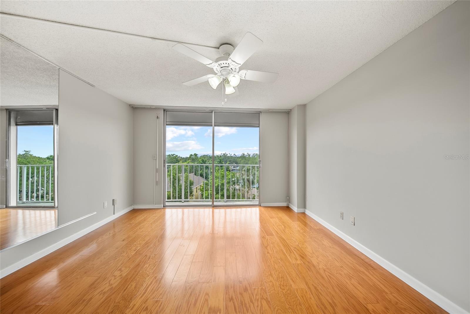 Image 16 of 39 For 2611 Bayshore Boulevard 504