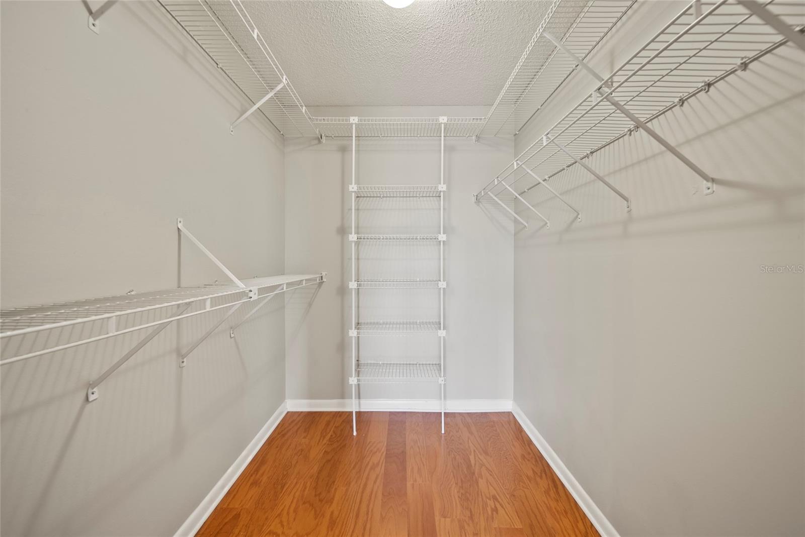Image 27 of 39 For 2611 Bayshore Boulevard 504