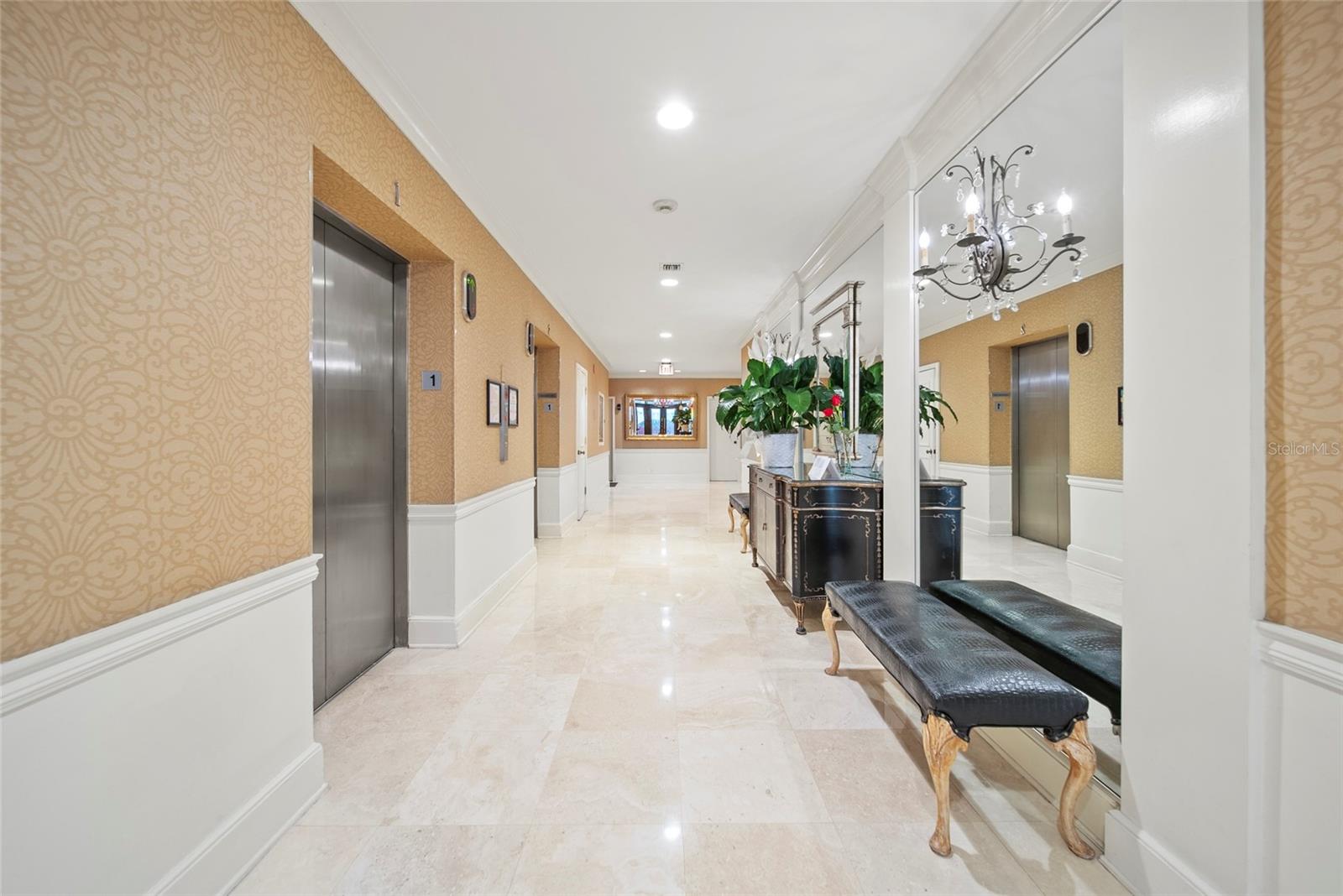 Image 4 of 39 For 2611 Bayshore Boulevard 504