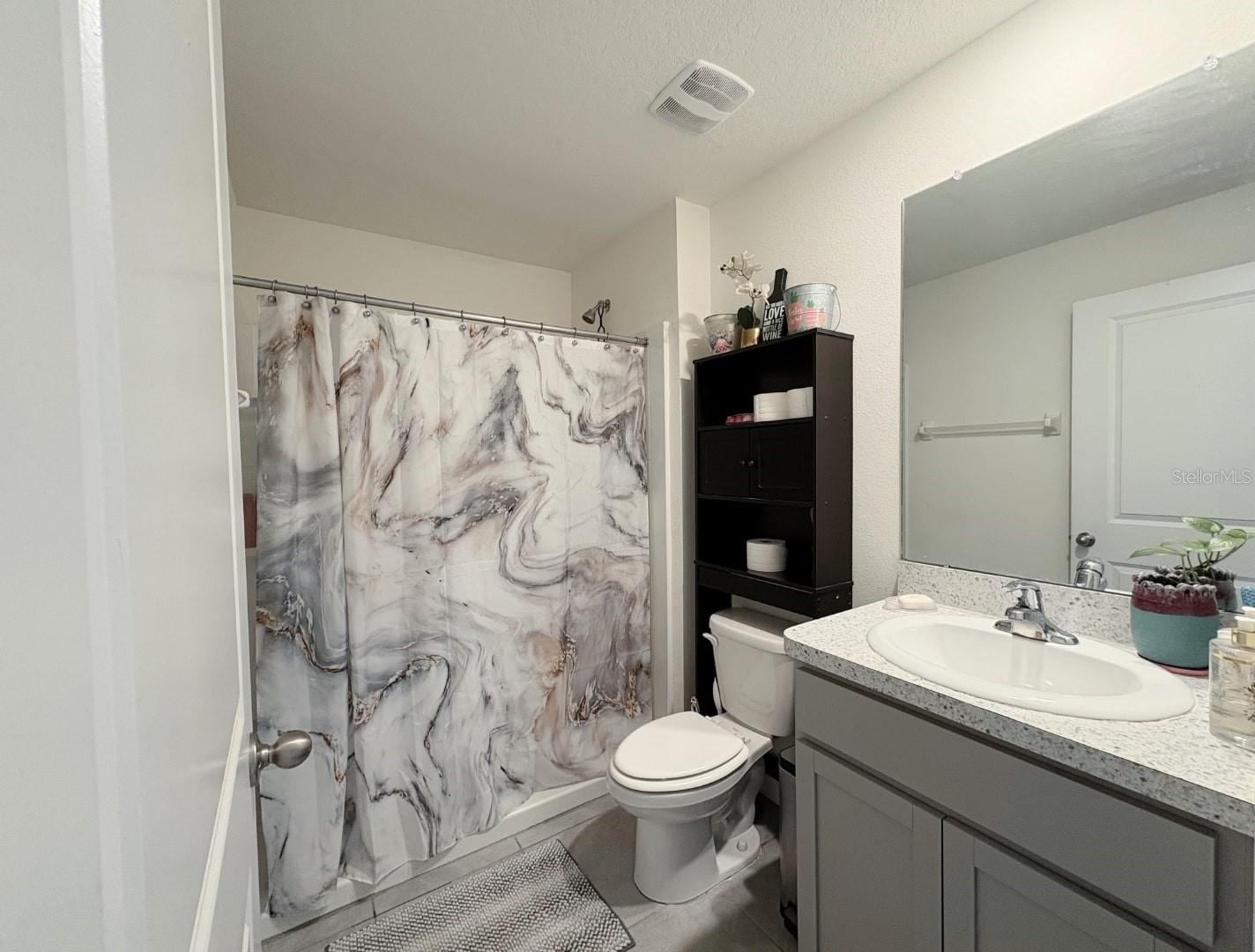 Image 8 of 24 For 7530 Broad Pointe Drive