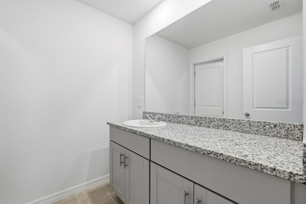 Image 28 of 50 For 13279 Tropical Breeze Way