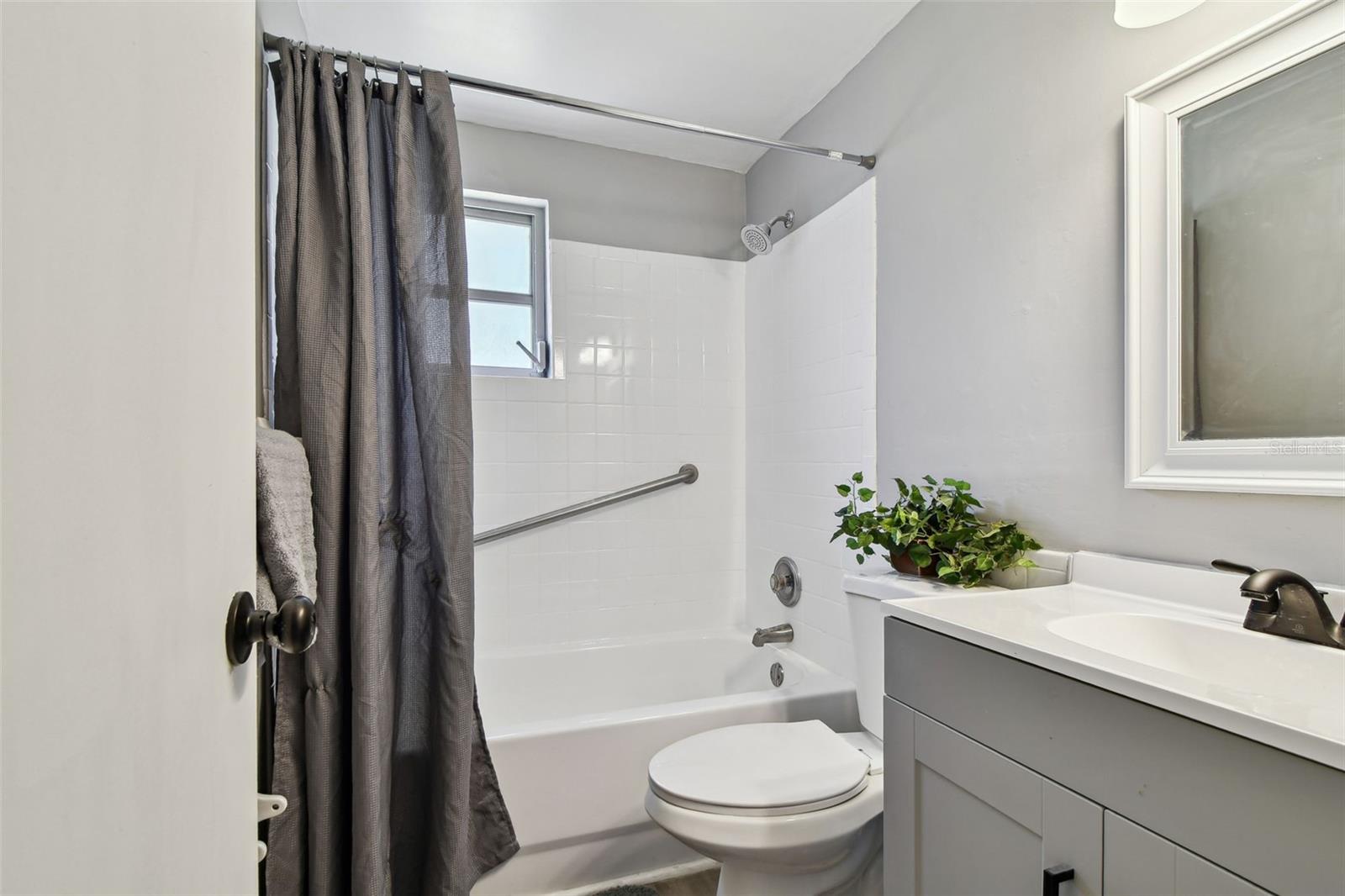 Image 20 of 47 For 4940 Rosedale Lane