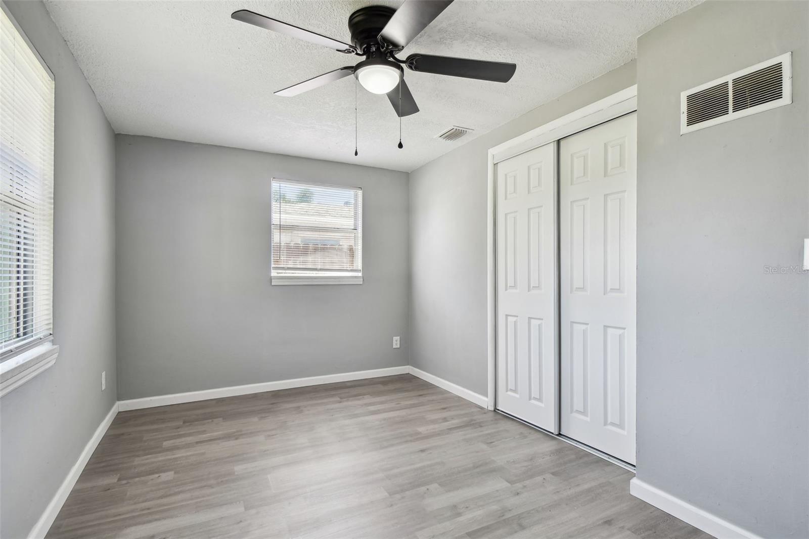 Image 22 of 47 For 4940 Rosedale Lane