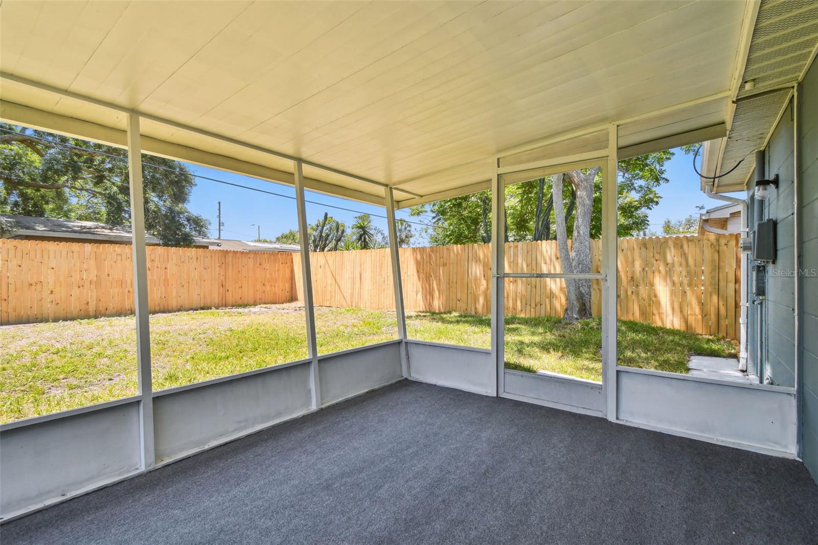 Image 31 of 47 For 4940 Rosedale Lane