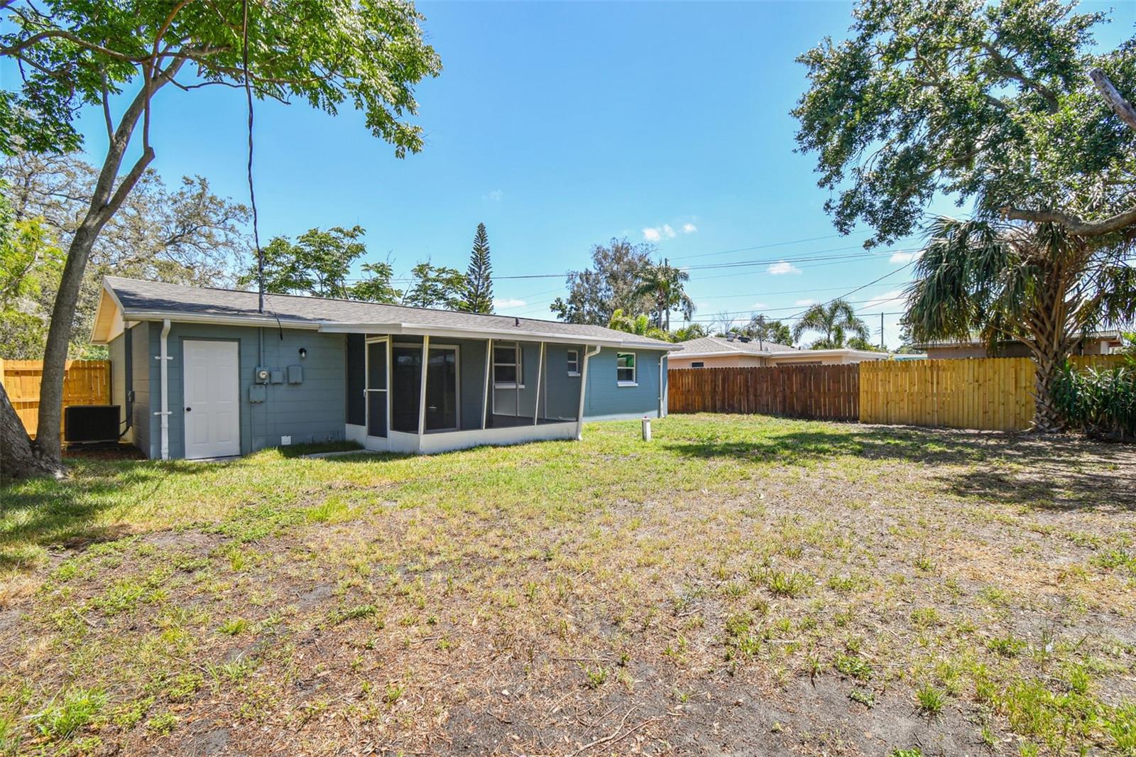 Image 37 of 47 For 4940 Rosedale Lane
