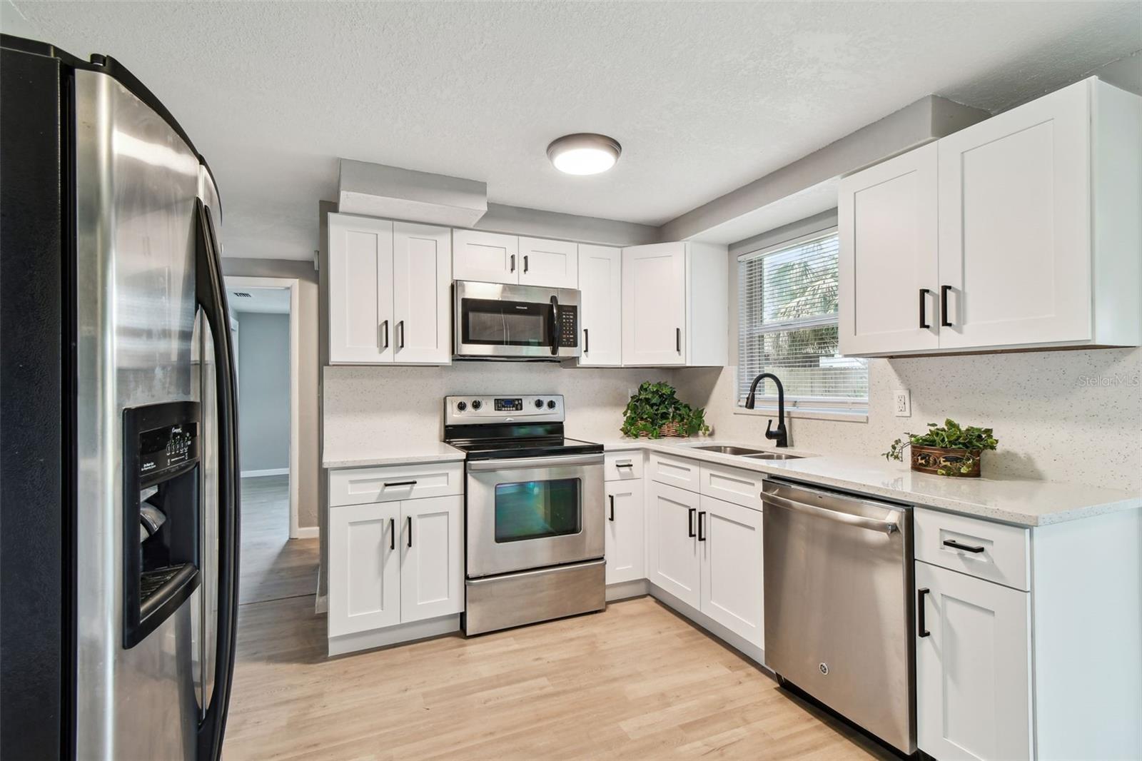 Image 5 of 47 For 4940 Rosedale Lane
