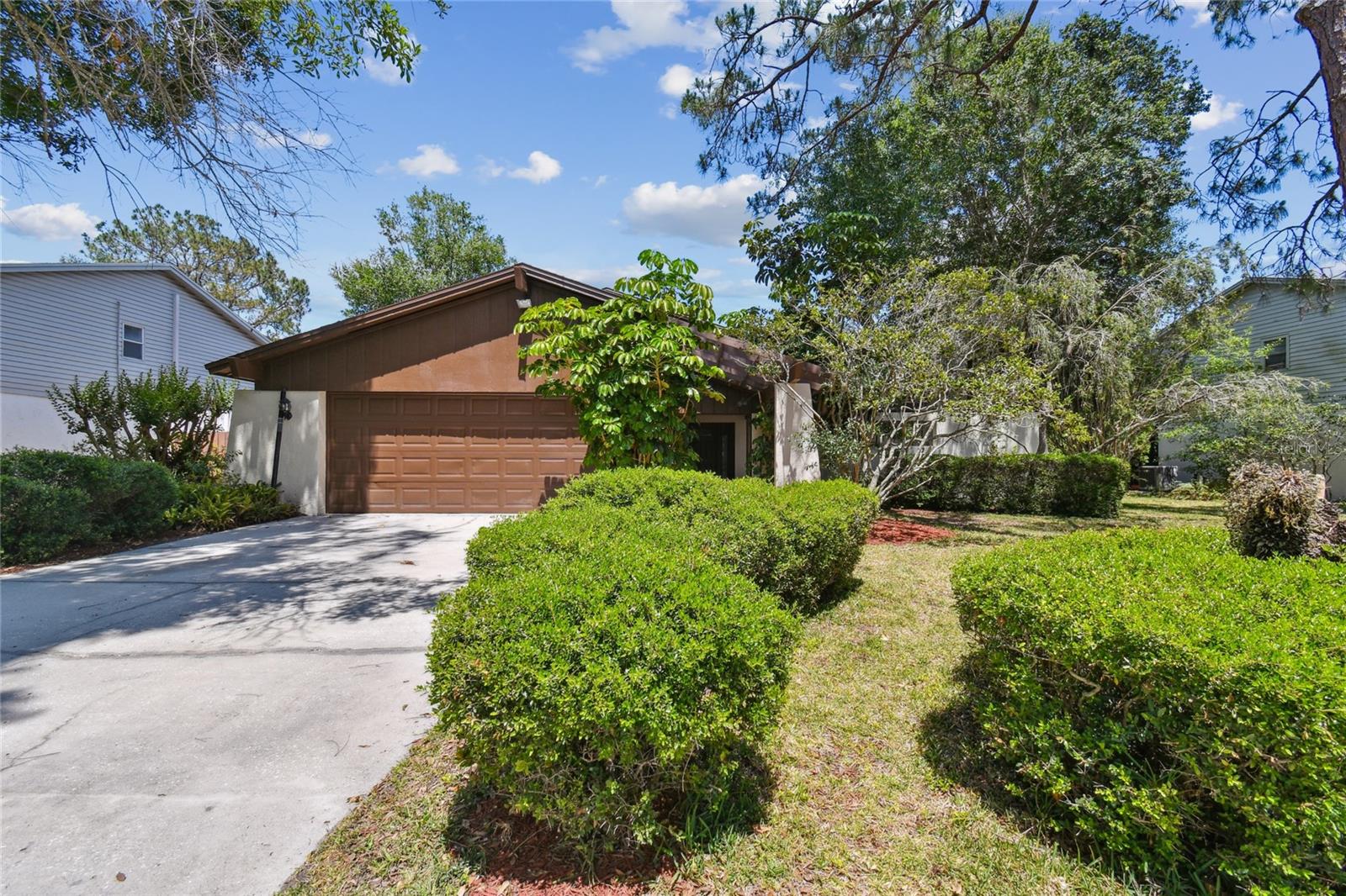 Details for 16503 Course Drive, TAMPA, FL 33624