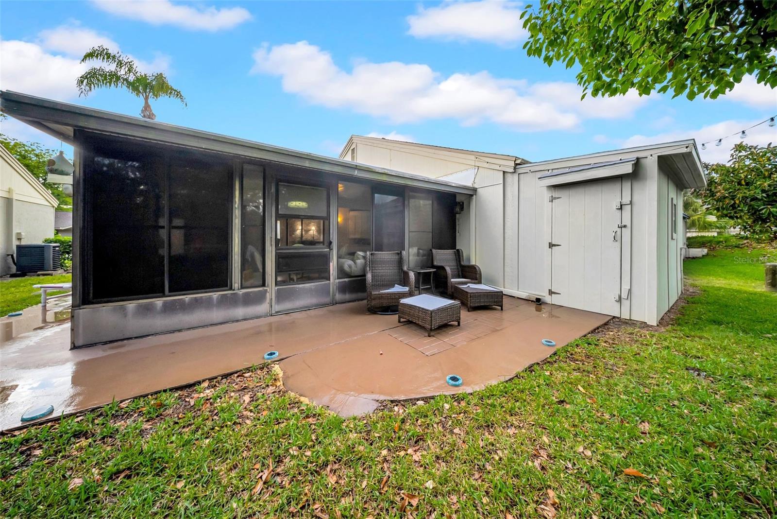Image 30 of 46 For 20 Windrush Bay Drive 20