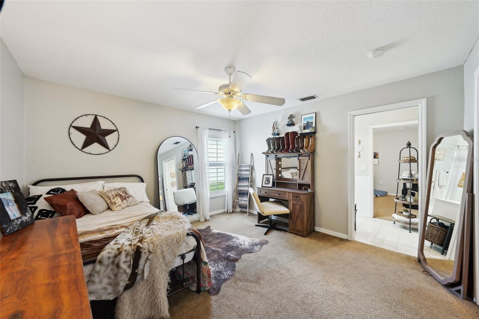 Image 26 of 88 For 4511 Swift Circle