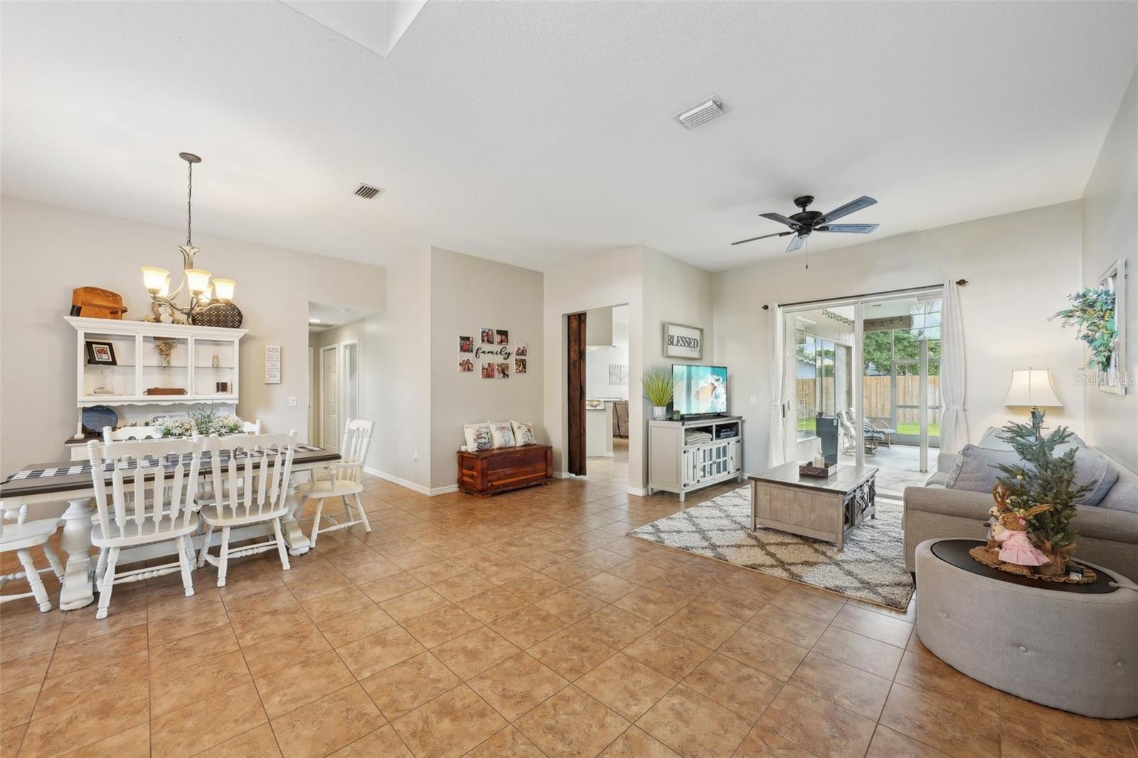 Image 41 of 88 For 4511 Swift Circle