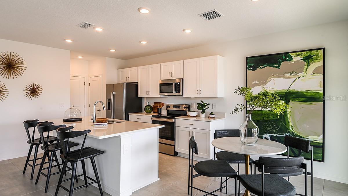 Image 6 of 16 For 13273 Tropical Breeze Way