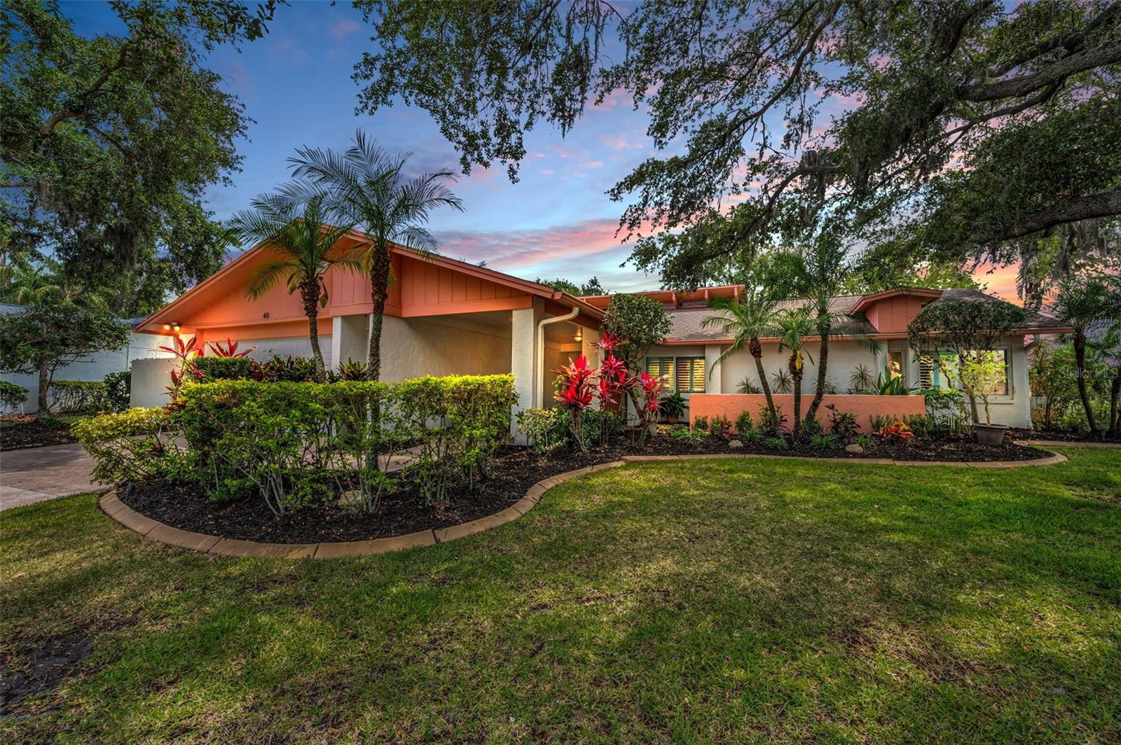 Details for 40 Pine Lake Drive, OLDSMAR, FL 34677
