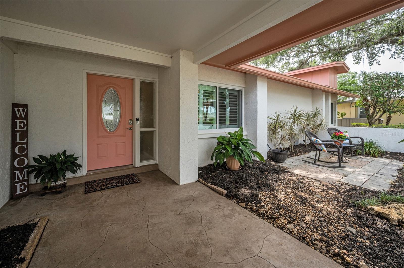 Image 4 of 62 For 40 Pine Lake Drive