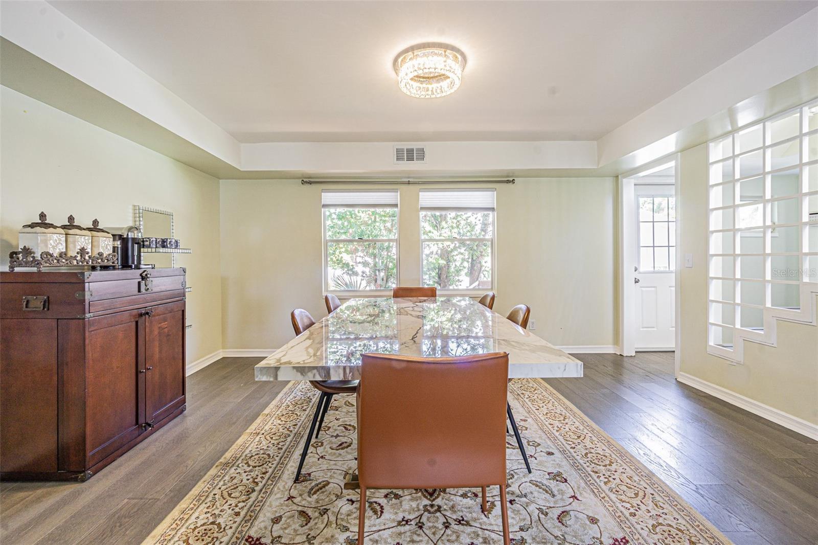 Image 20 of 44 For 2114 Venus Street