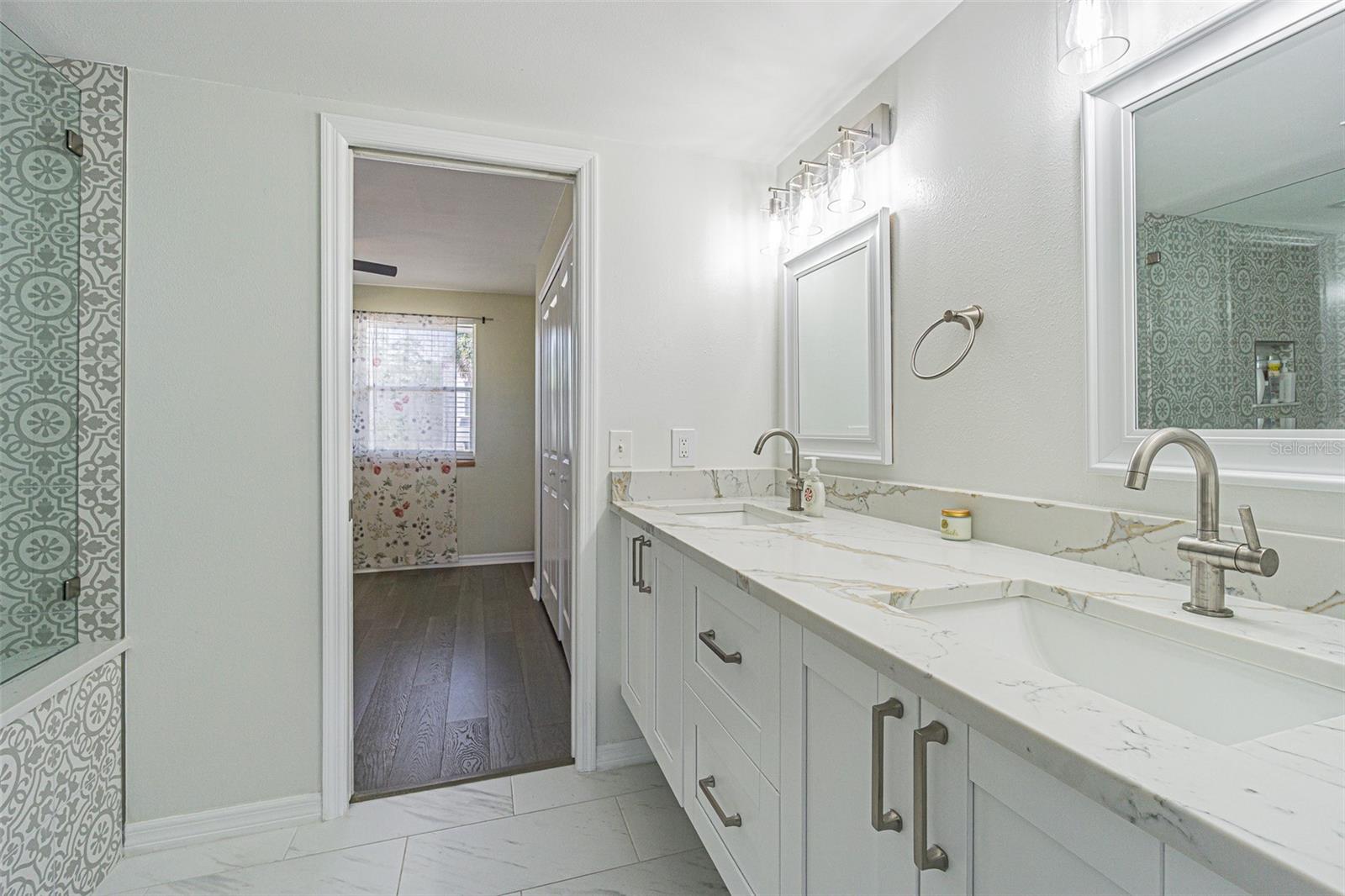 Image 29 of 44 For 2114 Venus Street
