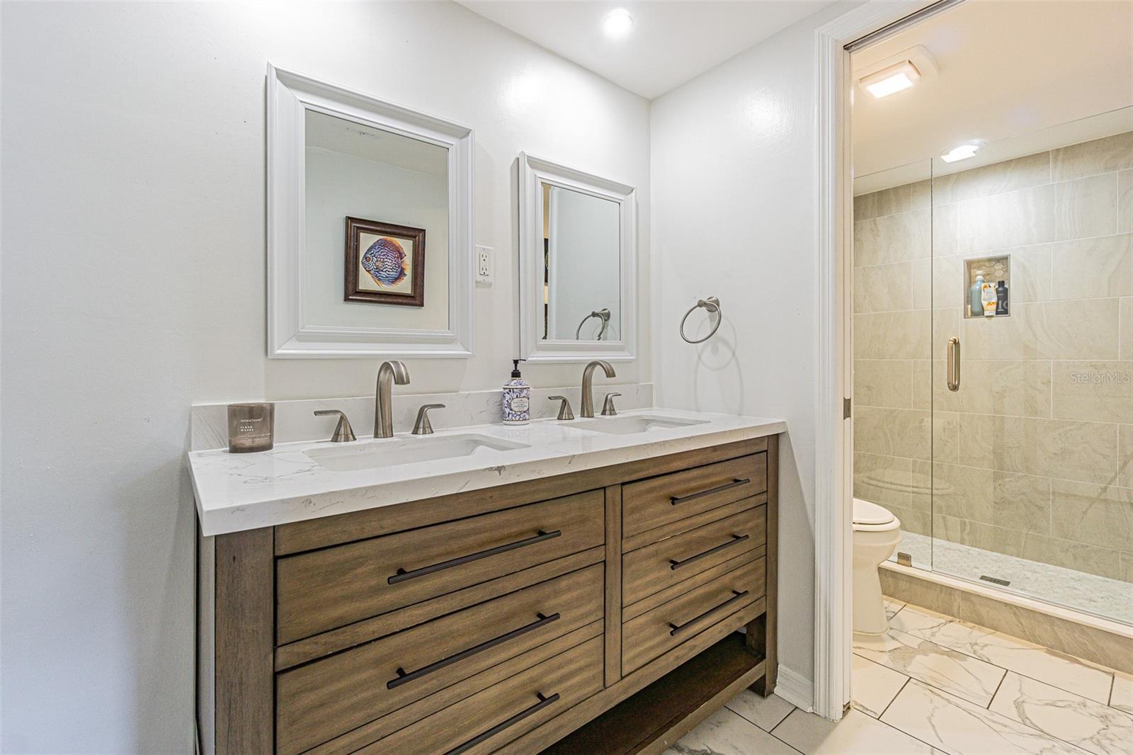 Image 7 of 44 For 2114 Venus Street
